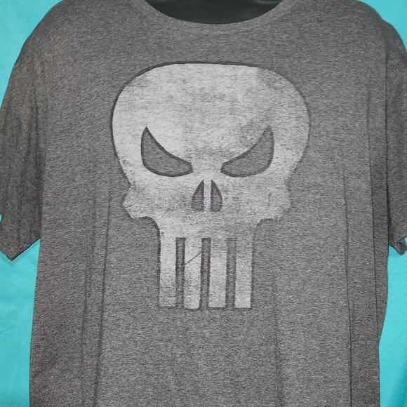 Dark gray Punisher T-Shirt - Picture 1 of 1